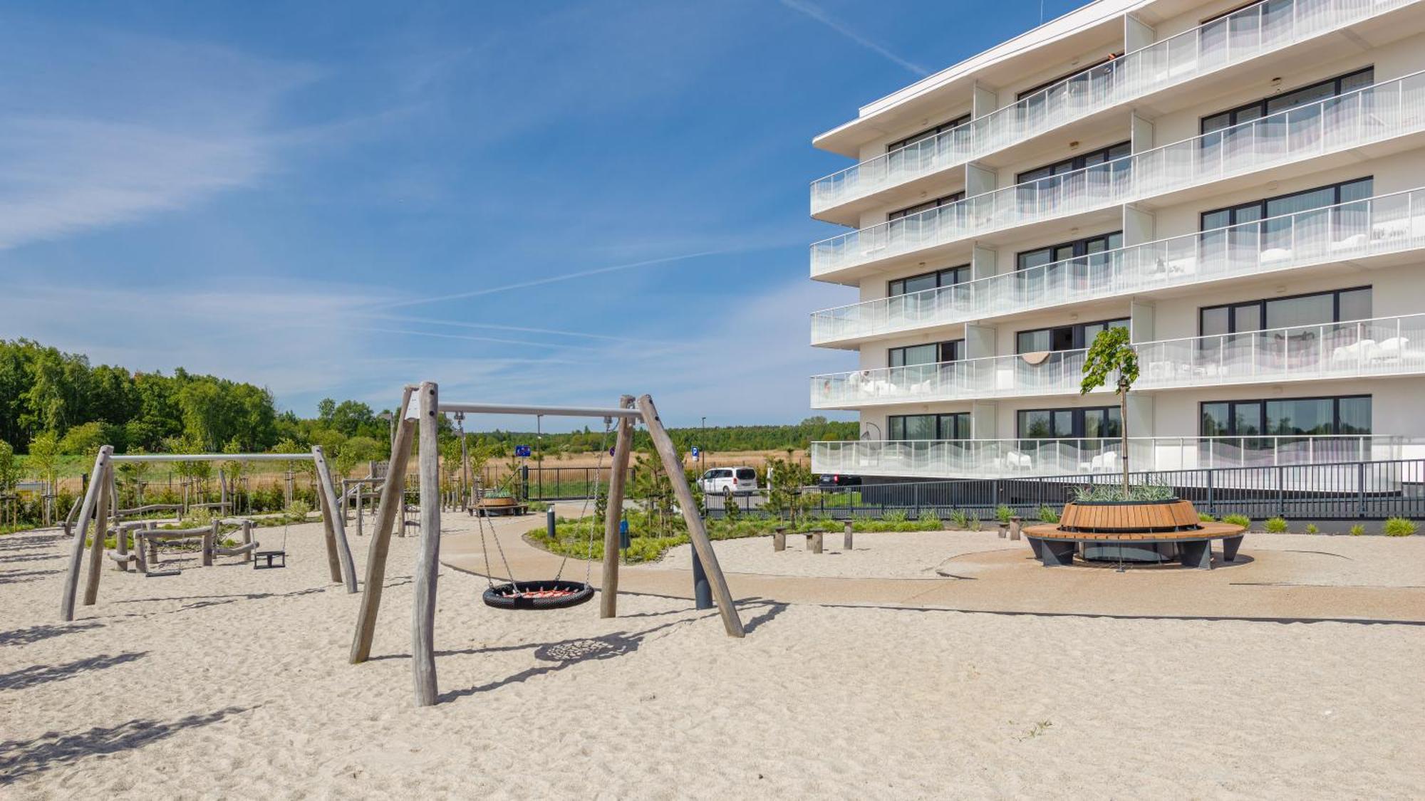 Apartament Lux Tukan B004, Polanki Aqua - Holiday City Kołobrzeg Kültér fotó